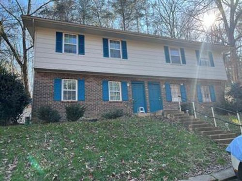 5722 Moody Sawyer Rd, Hixson, TN, 37343-5570 | Card Image