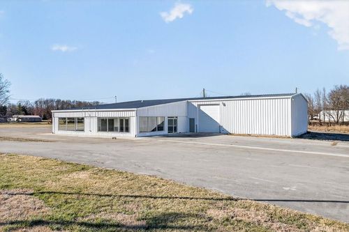 186 Ky Highway 90 W, Albany, KY, 42602-7516 | Card Image