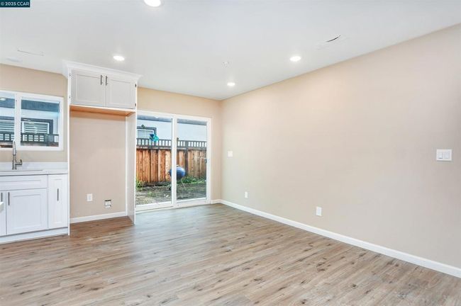 76 Cornwall St, House other with 4 bedrooms, 2 bathrooms and 2 parking in Pittsburg CA | Image 11