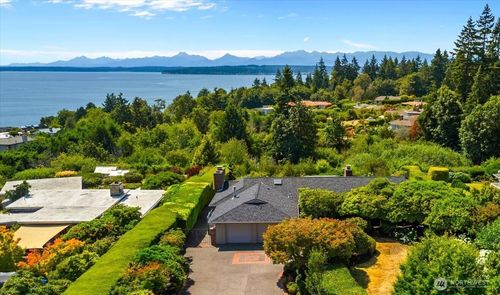 18241 14th Ave Nw, Shoreline, WA, 98177-3212 | Card Image