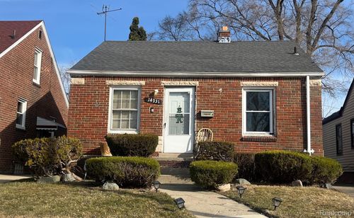 14931 Flanders St, Detroit, MI, 48205-4112 | Card Image