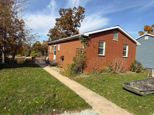 15786 Menominee Drive, Plymouth, IN, 46563 | Card Image