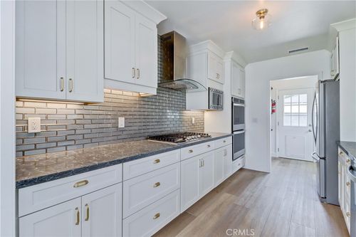 6109 Eckleson St, Lakewood, CA, 90713-1912 | Card Image