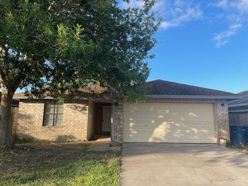 6149 Angus Dr, Corpus Christi, TX, 78415-5673 | Card Image