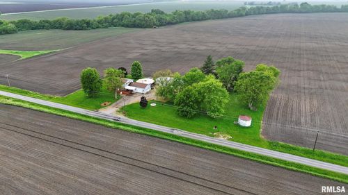 34831 Greenland Rd, Virden, IL, 62690-4564 | Card Image