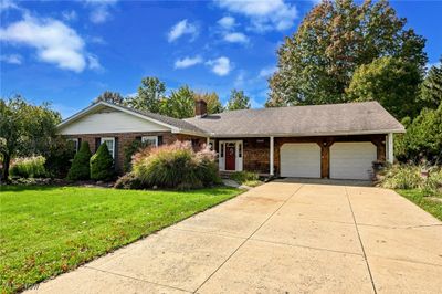 3840 Russett Drive, House other with 5 bedrooms, 3 bathrooms and null parking in Broadview Heights OH | Image 3