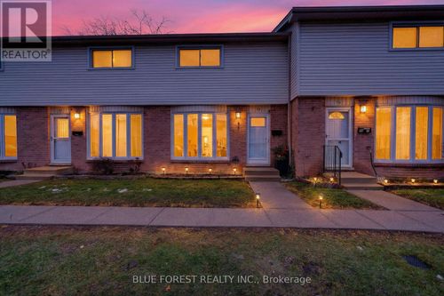 74-700 Exeter Rd, London, ON, N6E1L2 | Card Image