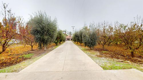 22095 State Highway 120, Escalon, CA, 95320-9741 | Card Image