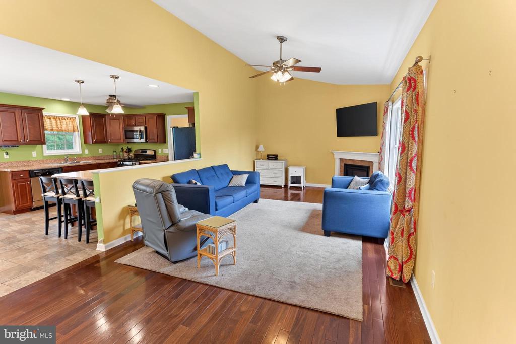 Residential in PARSONSBURG 5