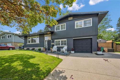 169 Blair Rd, Cambridge, ON, N1S2J5 | Card Image