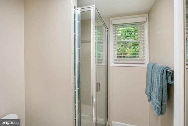 261 E Juniper Ave, House other with 3 bedrooms, 2 bathrooms and null parking in STERLING VA | Image 19