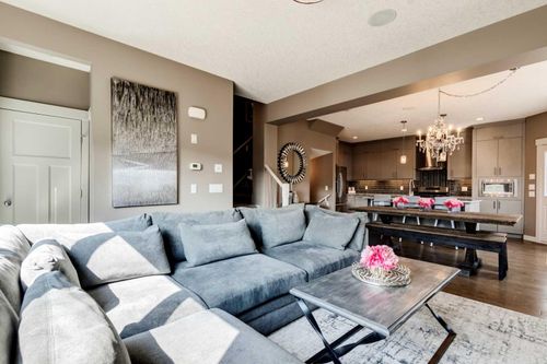 2-4613 17 Avenue Nw, Calgary, AB, T3B0P3 | Card Image