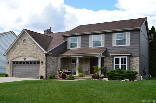 5708 Berwick Ct, Clarkston, MI, 48346-4717 | Card Image