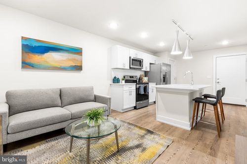 604-214 Vine Street, PHILADELPHIA, PA, 19106 | Card Image