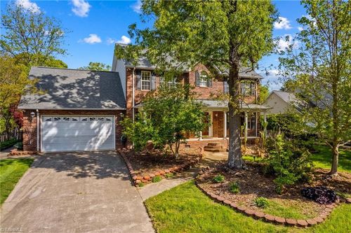422 Wildwood Dr, Salisbury, NC, 28146-7089 | Card Image