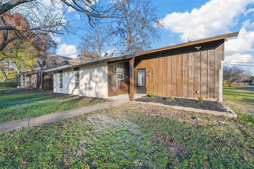 3922 Morning Frost Trail, Dallas, TX, 75224 | Card Image