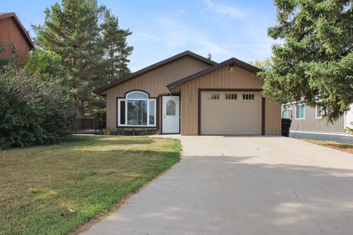5224 47 Street, Consort, AB, T0C1B0 | Card Image