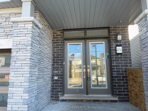 404 Dolman St, Breslau, ON, N0B1M0 | Card Image