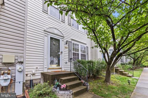 6609 Fable Ct, GLEN BURNIE, MD, 21060-7103 | Card Image