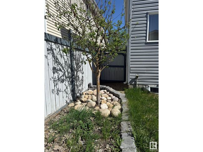 1332 74 St Sw, House other with 4 bedrooms, 4 bathrooms and null parking in Edmonton AB | Image 36