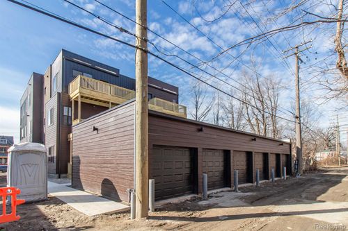 2-4130 Trumbull St, Detroit, MI, 48208-2938 | Card Image