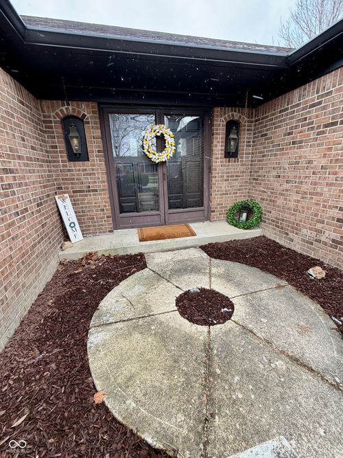 428 Southmore St, Plainfield, IN, 46168-2050 | Card Image