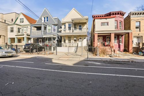 106 Wegman Parkway, JC, Greenville, NJ, 07040-3406 | Card Image