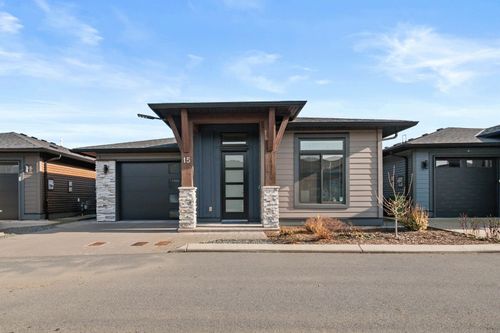 15-45875 S Sumas Rd, Chilliwack, BC, V2R6E8 | Card Image