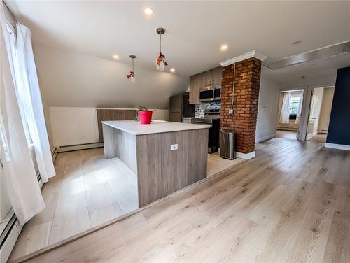 2-144 Oxford Street, Providence, RI, 02905 | Card Image