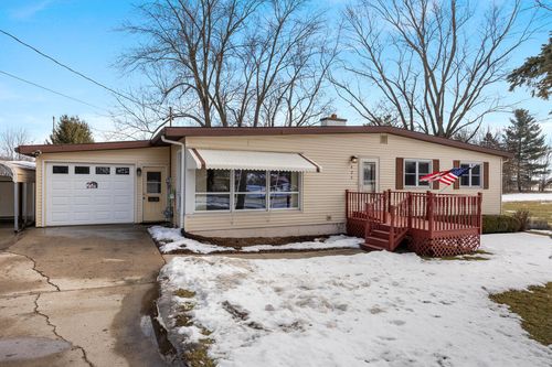 425 S Division Street, Carson City, MI, 48811 | Card Image