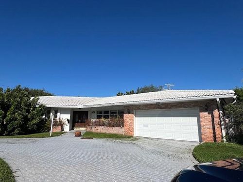 200 Walton Heath Dr, Atlantis, FL, 33462-1128 | Card Image