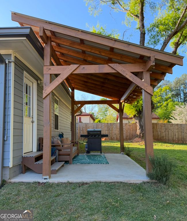 6084 Lights Ferry Rd, House other with 2 bedrooms, 2 bathrooms and null parking in Flowery Branch GA | Image 23