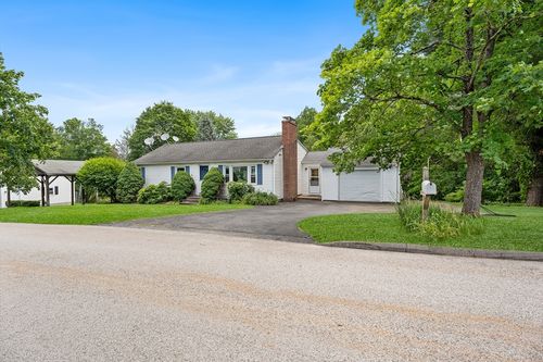 18 Fairview Rd, Westborough, MA, 01581-1105 | Card Image