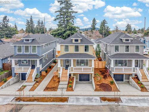 a-6481 Se Ramona St, Portland, OR, 97206-5976 | Card Image