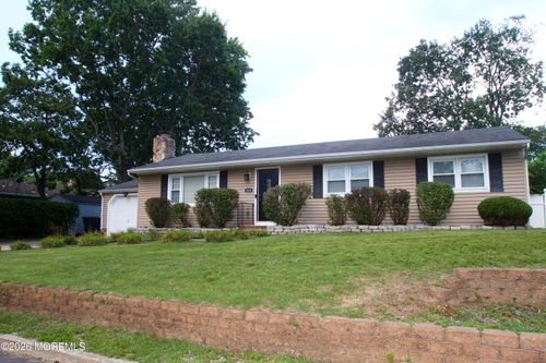 319 Spruce Dr, Brick, NJ, 08723-5948 | Card Image