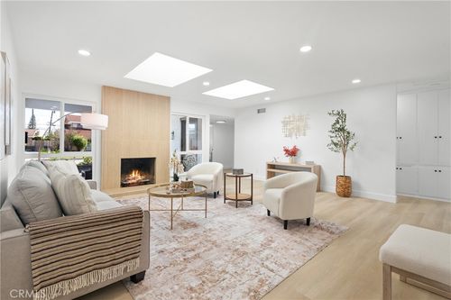 13731 Claremont St, Westminster, CA, 92683-3402 | Card Image