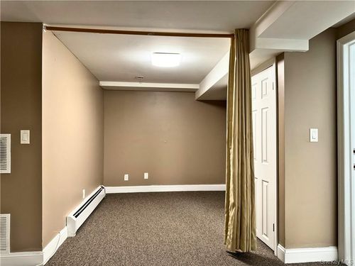 6-7 S Madison Ave, Spring Valley, NY, 10977-5539 | Card Image