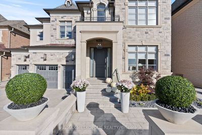 129 Endless Cir, House other with 4 bedrooms, 6 bathrooms and 11 parking in Kleinburg ON | Image 3