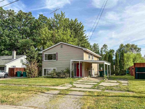 343 Beach St, Mount Morris, MI, 48458-1901 | Card Image