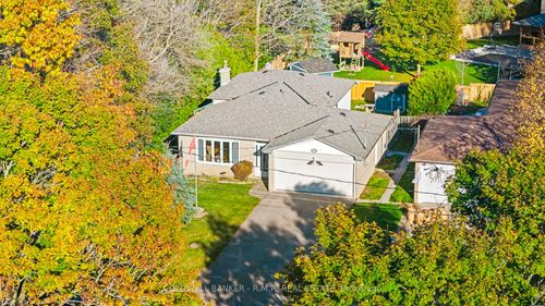 93 Cedar St N, Uxbridge, ON, L9P1B2 | Card Image