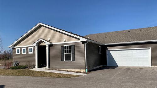 6367 Maple Glen Dr, Wonder Lake, IL, 60097-9612 | Card Image