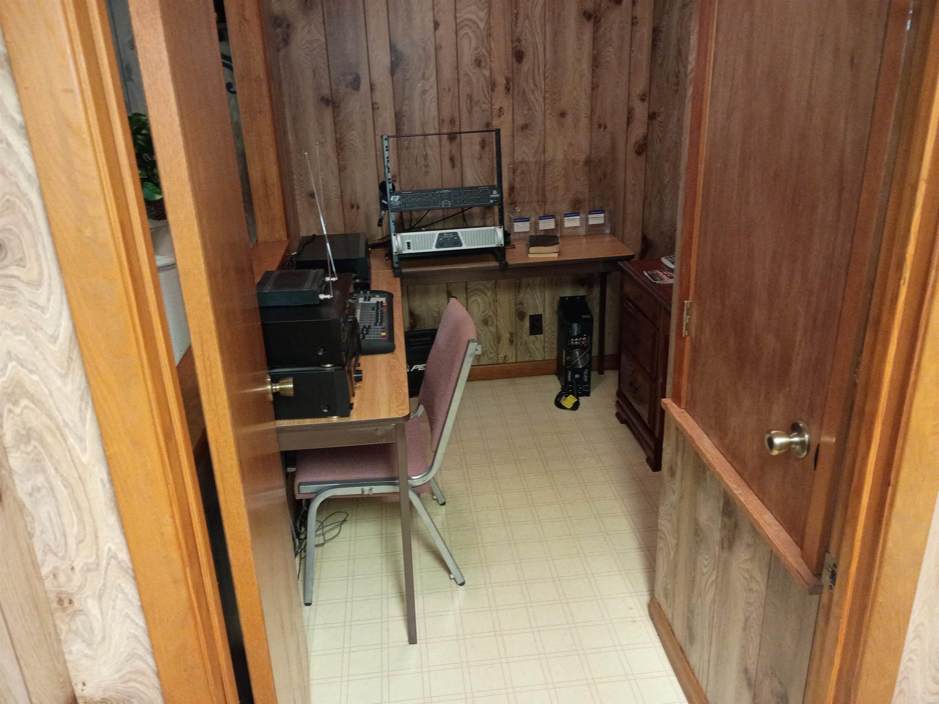 Commercial Sale in Warren 2