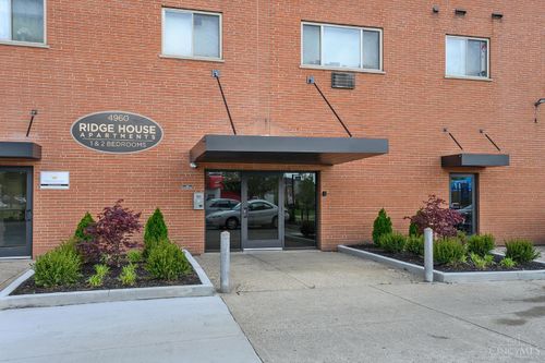 4960 Ridge Ave, Cincinnati, OH, 45209-1075 | Card Image