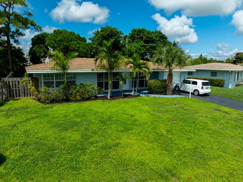 827 Se 10th Ter, Deerfield Beach, FL, 33441-5760 | Card Image