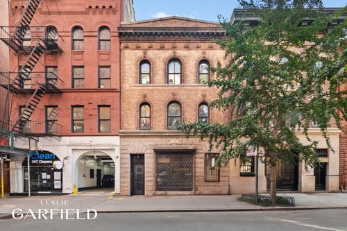 180 E 73rd St, New York, NY, 10021-4366 | Card Image