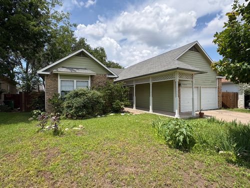 12604 Hunters Chase Dr, Austin, TX, 78729-7243 | Card Image