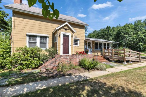 225B Goffstown Back Rd, Goffstown, NH, 03045 | Card Image