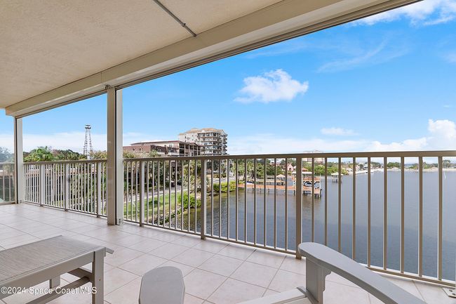 303 - 100 Riverside Dr, Condo with 2 bedrooms, 2 bathrooms and null parking in Cocoa FL | Image 25