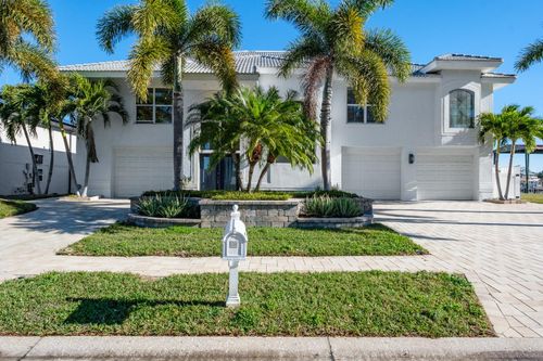 5949 Seabird Dr S, GULFPORT, FL, 33707-3935 | Card Image