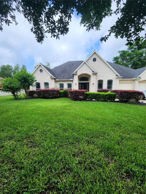 8440 Majestic Lake Ct, Montgomery, TX, 77316-3194 | Card Image